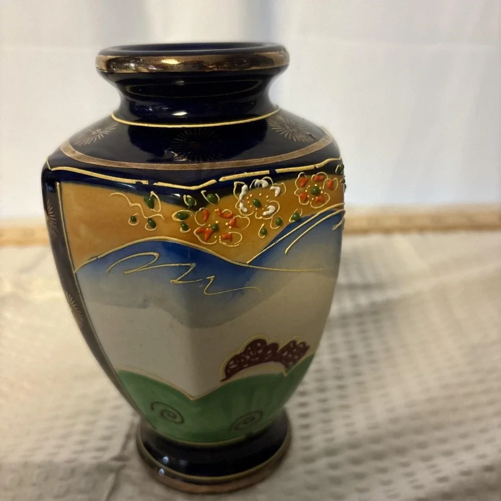 Vintage Cobalt Blue Japanese Satsuma Moriage 6